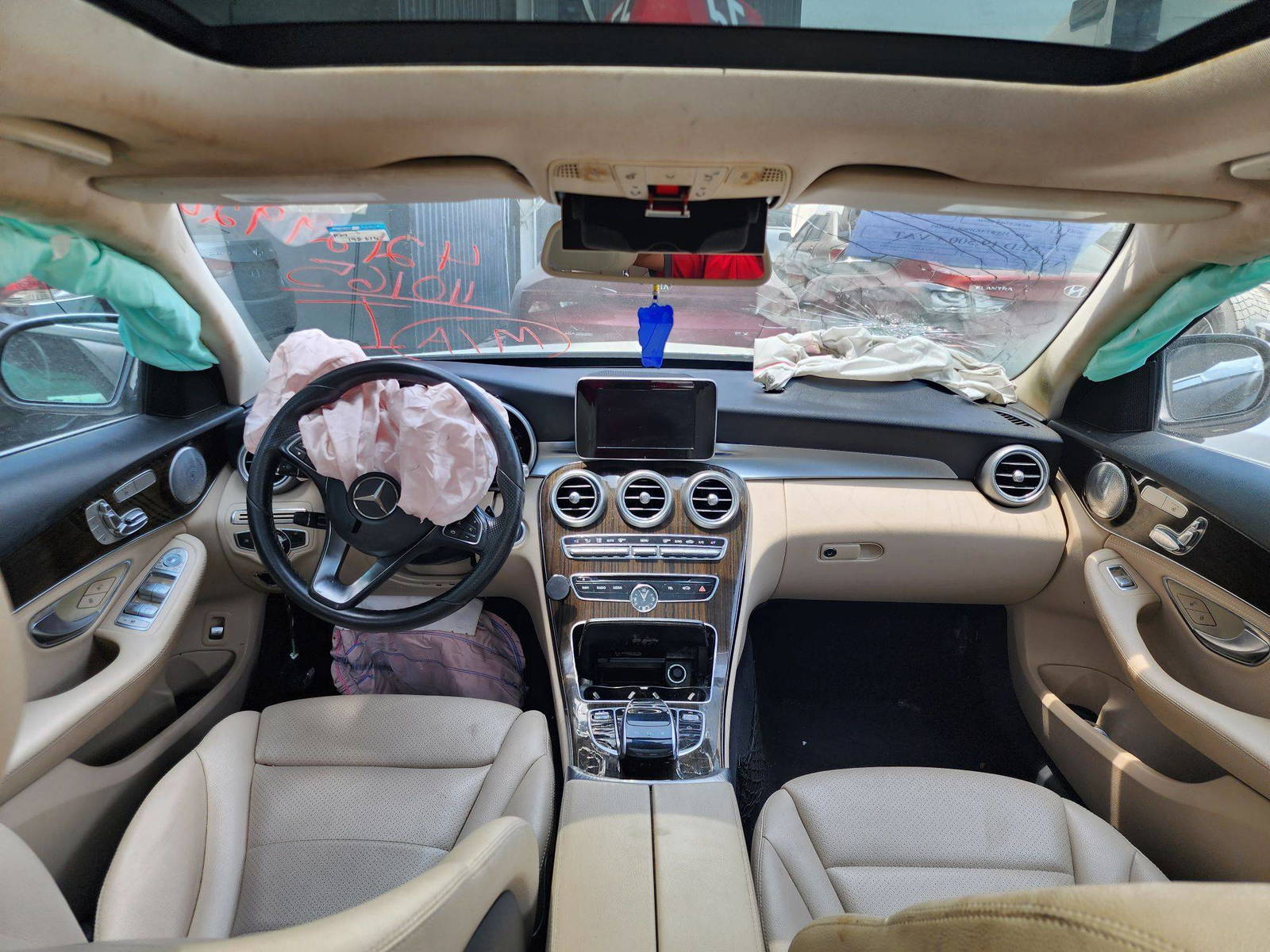 MERCEDES BENZ C300 2016 - Marhaba Auction Used Cars - Image 8