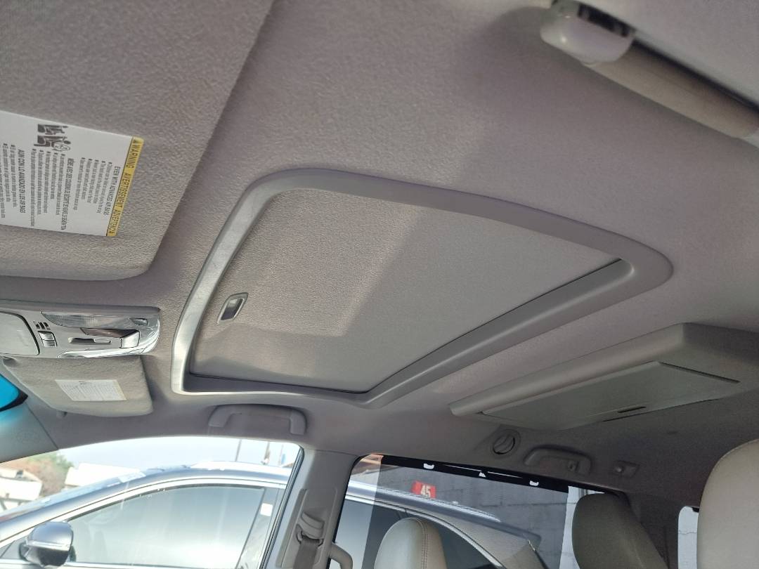 TOYOTA SIENNA 2011 - Marhaba Auction Used Cars - Image 8