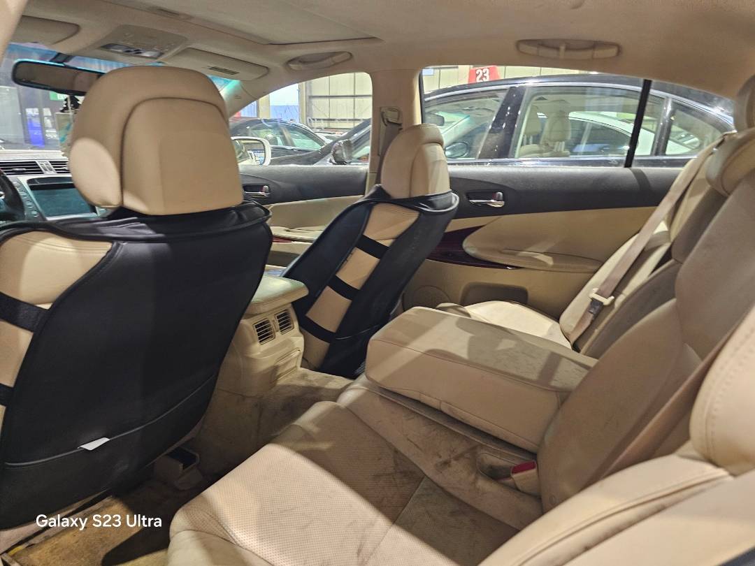 2007 LEXUS GS 350 — 178765 Miles — Lot 0008255 — Souq - Marhaba Auctions Used Cars - Image 6