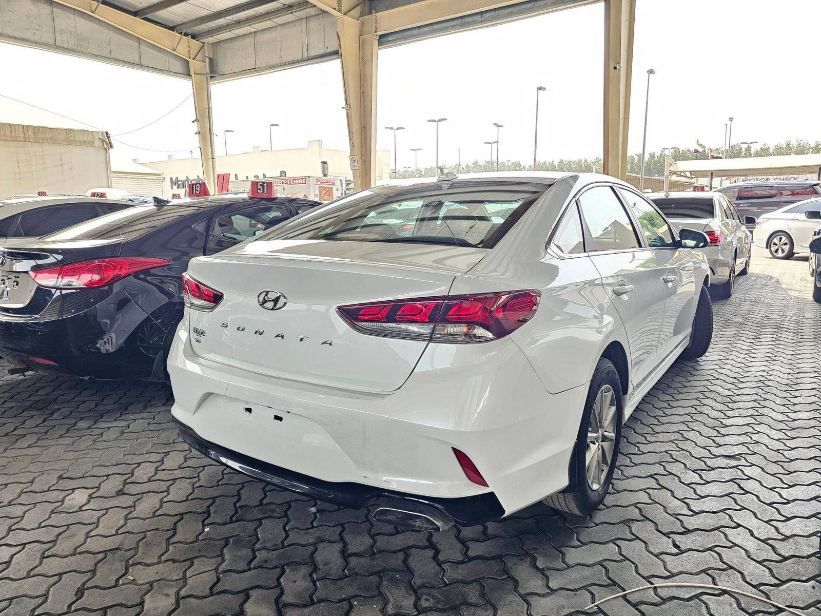 2018 HYUNDAI SONATA — 76556 Miles — Lot F2JH724366 — Souq - Marhaba Auctions Used Cars - Image 3