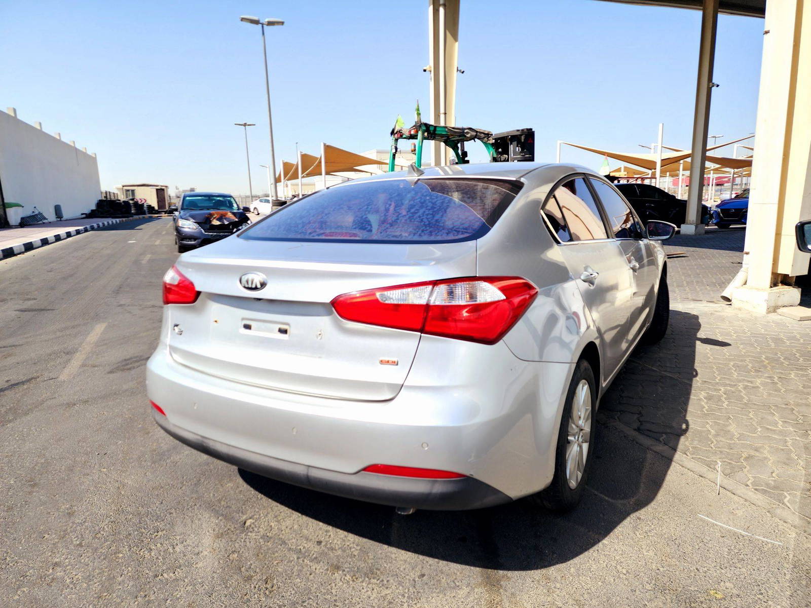 2013 KIA K3 — 140010 KM — Lot 801897 — Souq - Marhaba Auctions Used Cars - Image 3