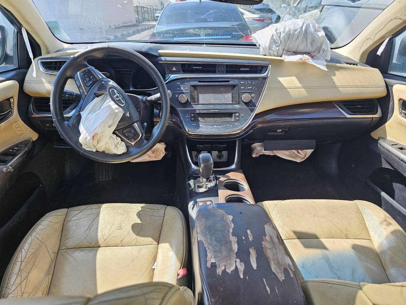 TOYOTA AVALON 2014 - Marhaba Auction Used Cars - Image 4