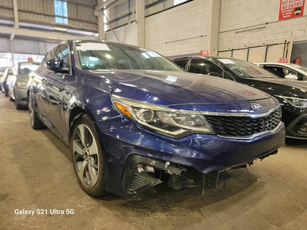 2019 KIA OPTIMA — 85267 Miles — Lot KG328055 — Main - Marhaba Auctions Used Cars - Image 4