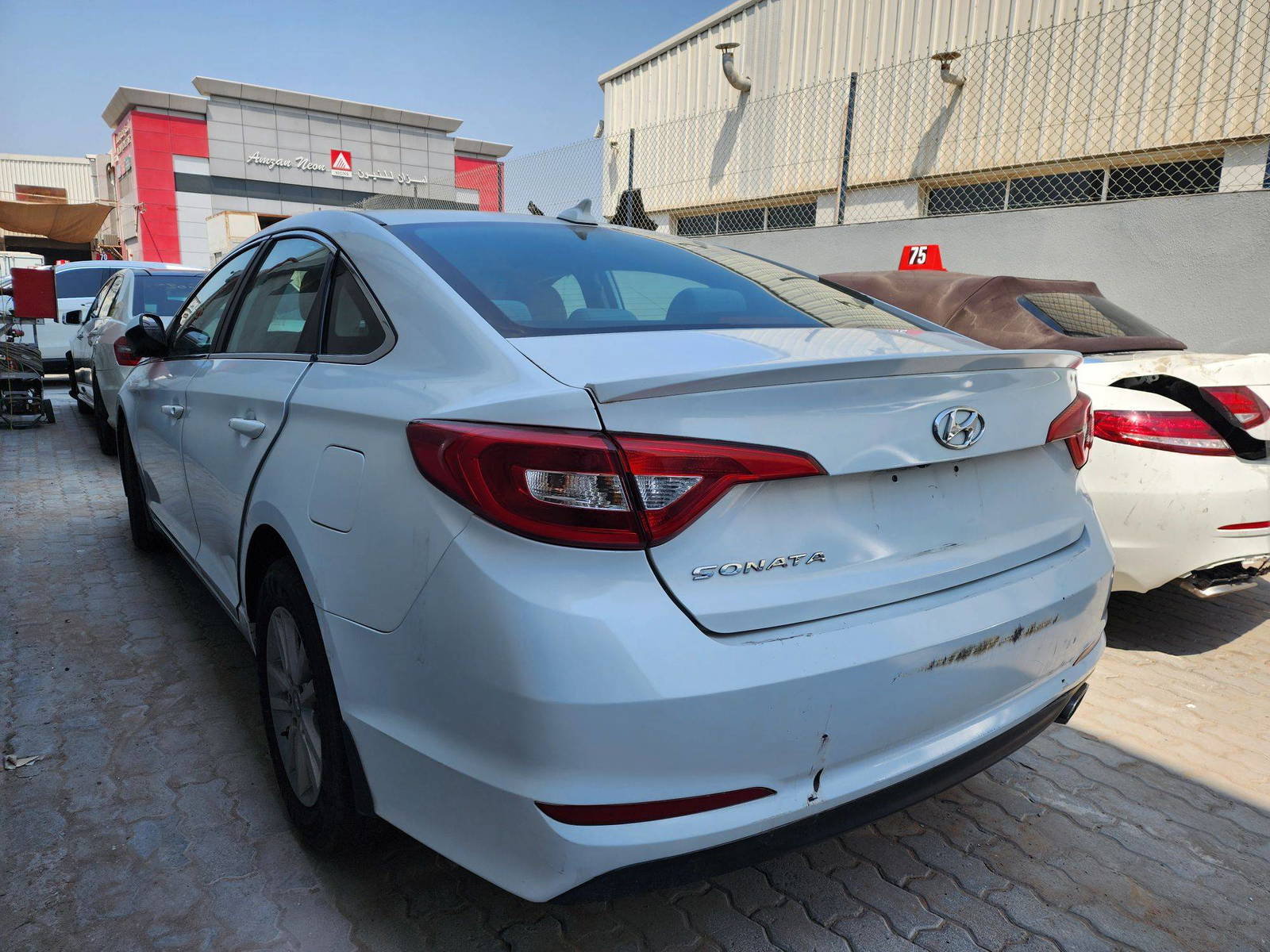 2016 HYUNDAI SONATA — 107904 Miles — Lot 51334574 — Al Quoz - Marhaba Auctions Used Cars - Image 5