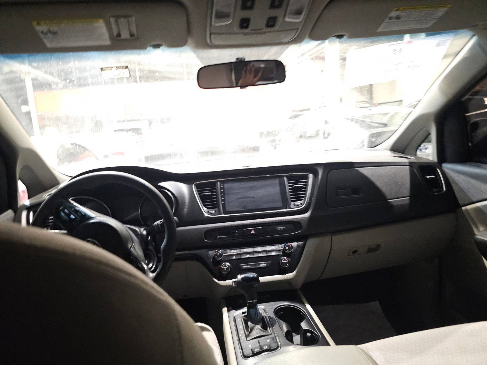 KIA SEDONA 2016 - Marhaba Auction Used Cars - Image 8