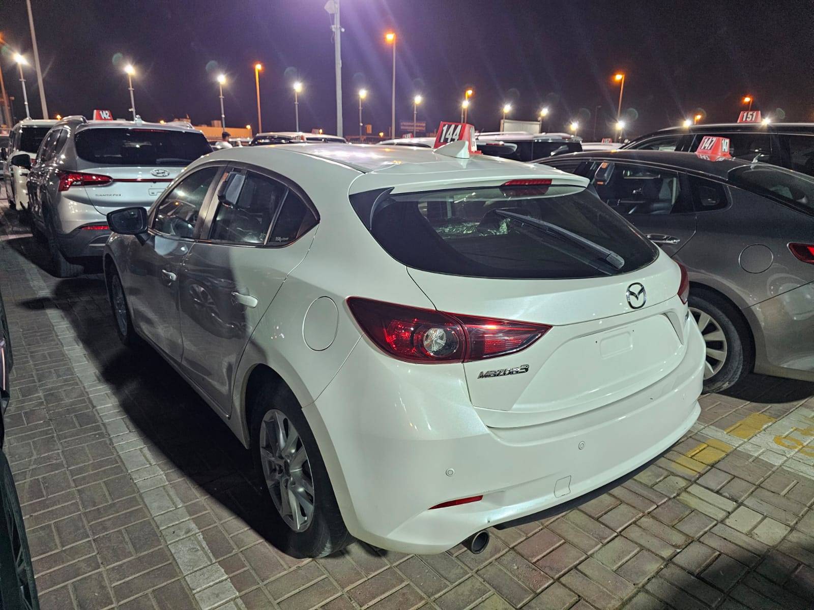 2017 MAZDA MAZDA 3 — 117365 KM — Lot H1157461 - Marhaba Auctions Used Cars - Image 5