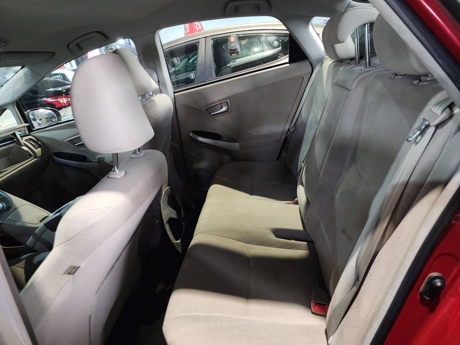 2012 TOYOTA PRIUS — 215209 Miles — Lot 1511290 — Al Quoz - Marhaba Auctions Used Cars - Image 7