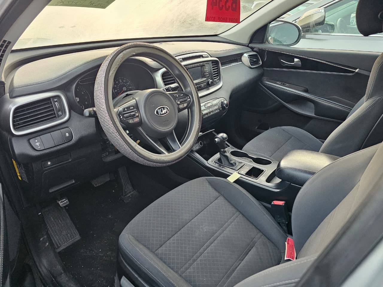 2018 KIA SORENTO — 178369 Miles — Lot 41802804 — Main - Marhaba Auctions Used Cars - Image 8