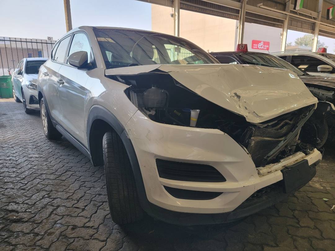 2019 HYUNDAI TUCSON — 90507 Miles — Lot 40629501 — Souq - Marhaba Auctions Used Cars - Image 3