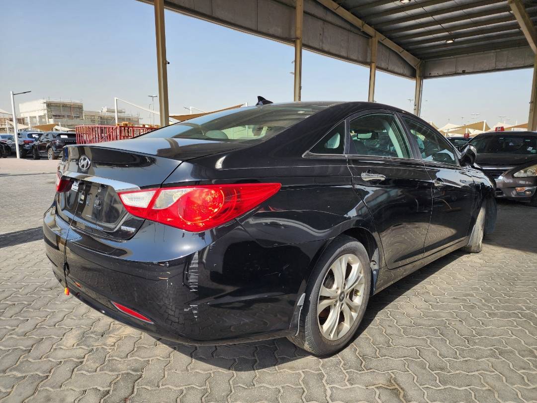 2013 HYUNDAI SONATA — 78653 Miles — Lot 43844634 — Souq - Marhaba Auctions Used Cars - Image 5