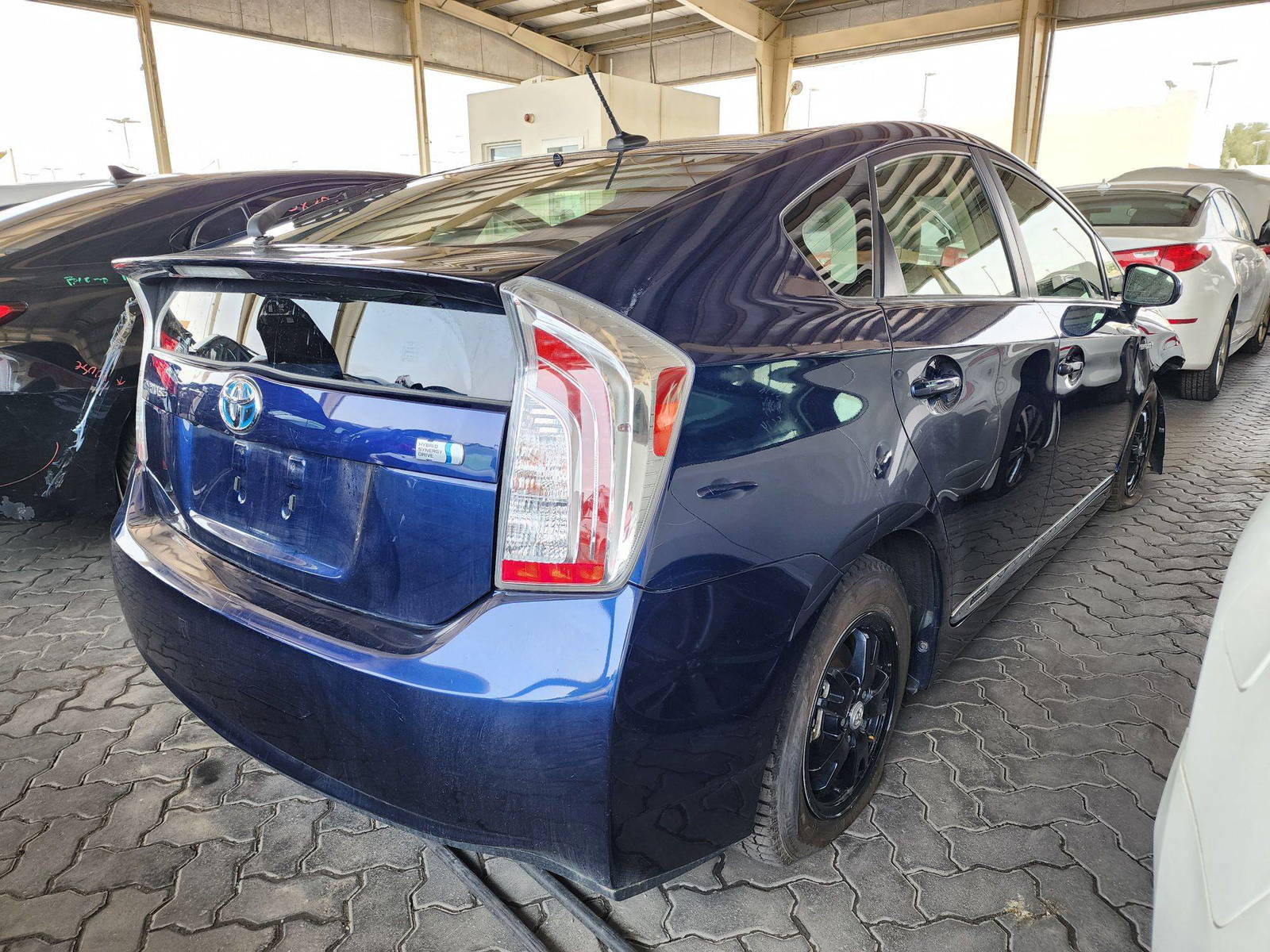 2012 TOYOTA PRIUS — 217456 Miles — Lot 42499144 — Souq - Marhaba Auctions Used Cars - Image 3