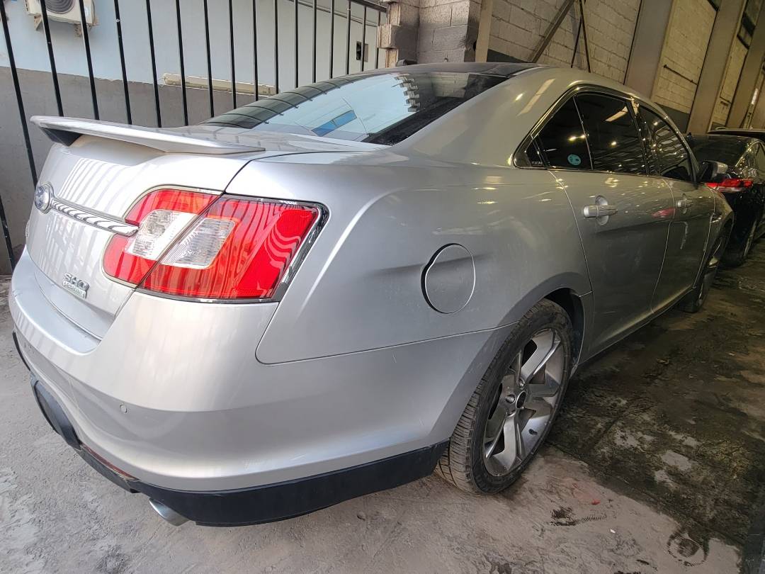 2012 FORD TAURUS — 188435 KM — Lot 103771 — Main - Marhaba Auctions Used Cars - Image 3