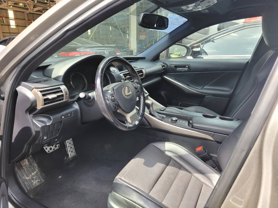 2016 LEXUS IS 200T — 139493 Miles — Lot 3G5035408 — Main - Marhaba Auctions Used Cars - Image 6