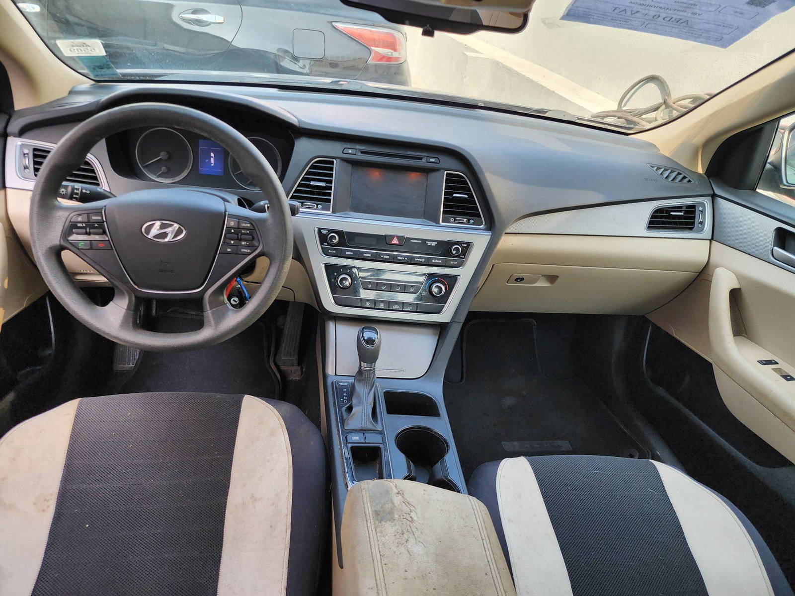 2016 HYUNDAI SONATA — 106236 Miles — Lot 366766 — Al Quoz - Marhaba Auctions Used Cars - Image 8