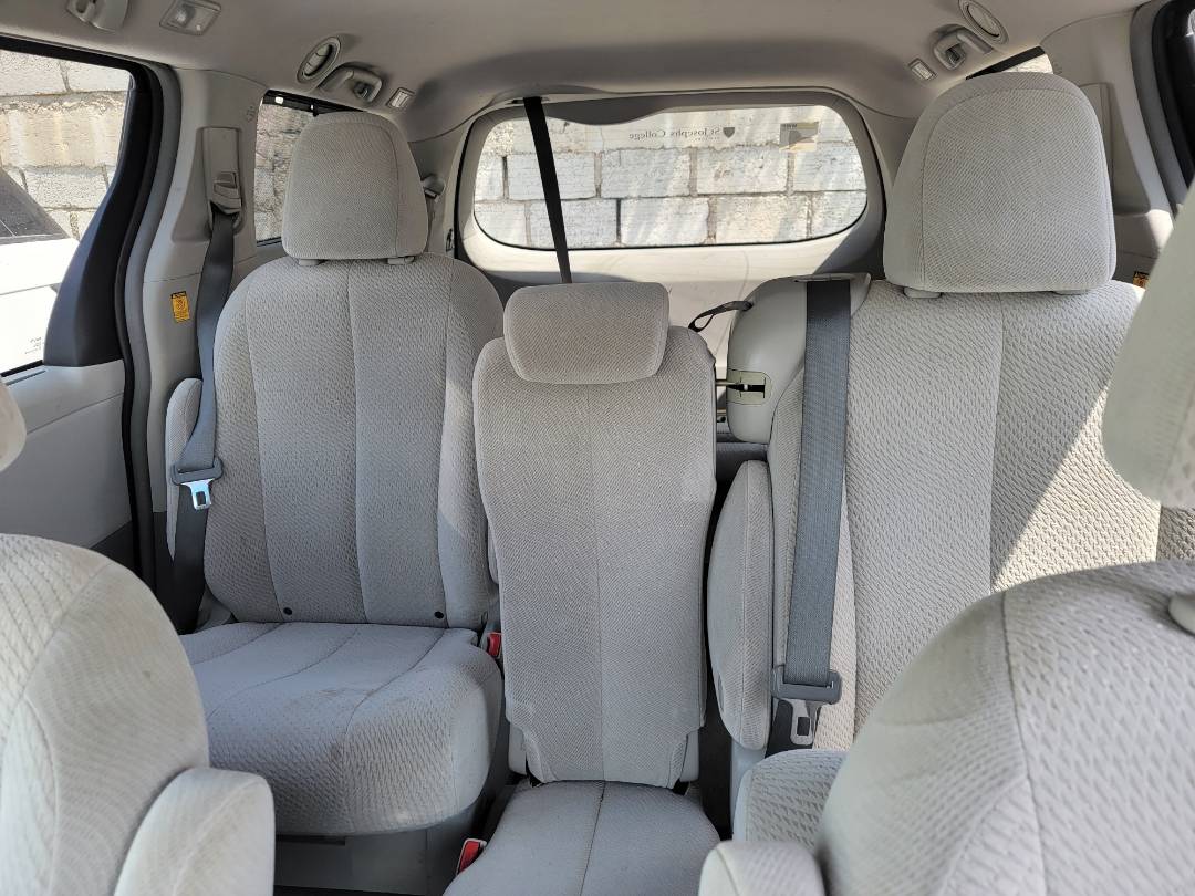 2012 TOYOTA SIENNA — 206691 Miles — Lot 255277 — Main - Marhaba Auctions Used Cars - Image 6