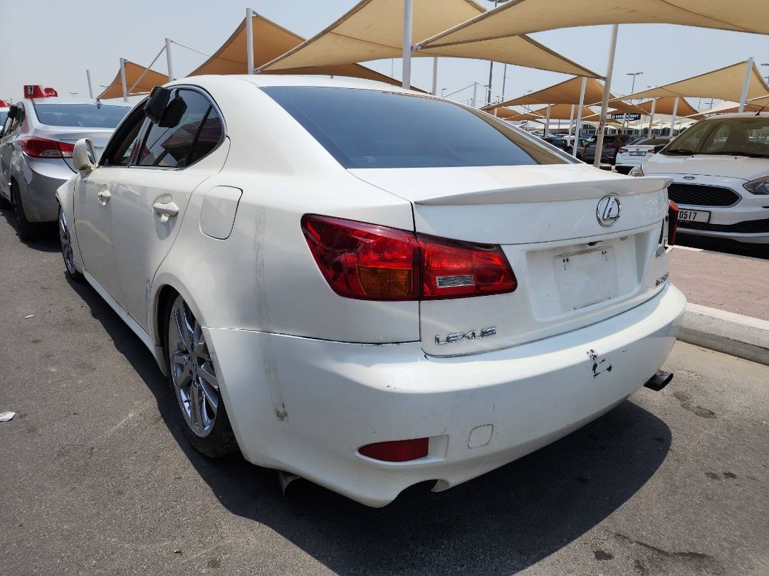 2006 LEXUS IS 250 — 207377 Miles — Lot 44829164 — Souq - Marhaba Auctions Used Cars - Image 3