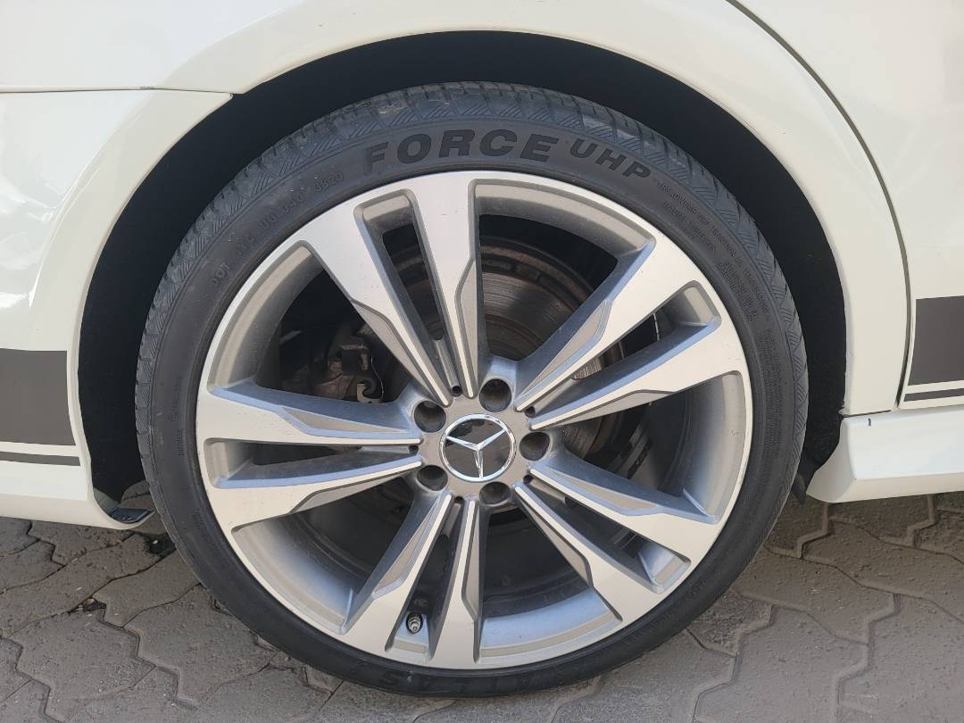 2012 MERCEDES BENZ E 350 — 177476 Miles — Lot A533197 - Marhaba Auctions Used Cars - Image 4