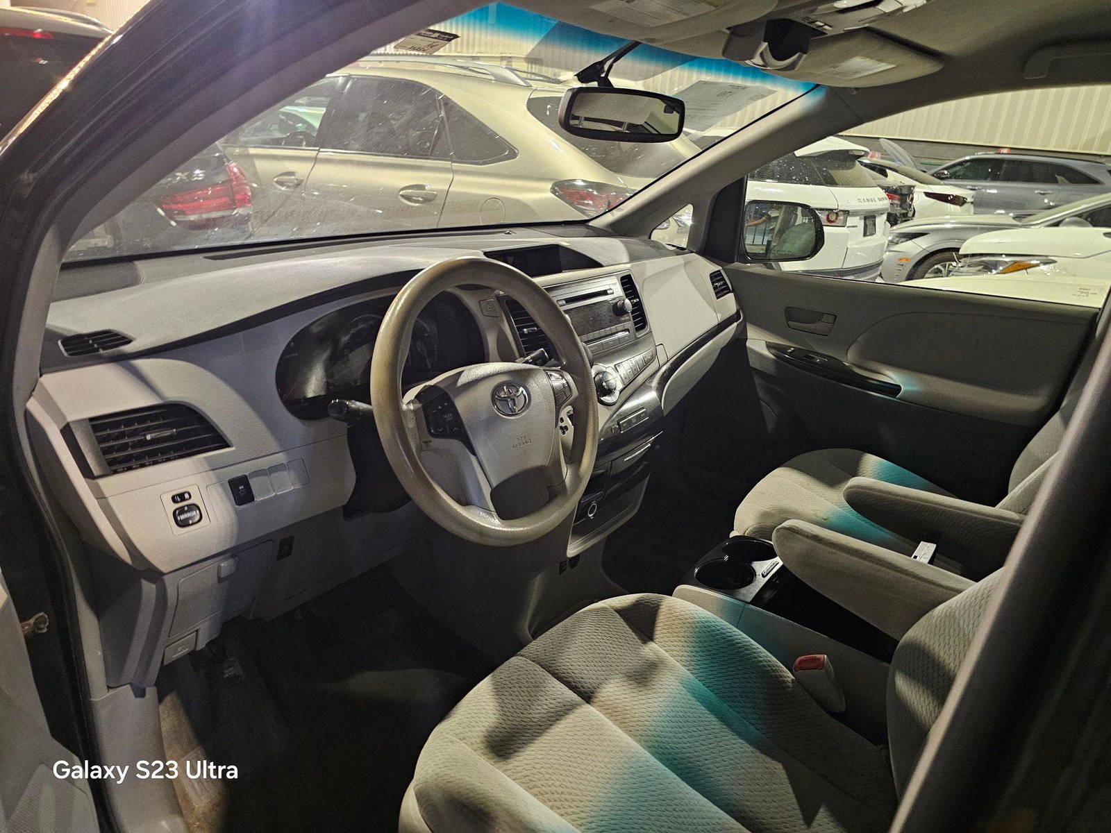 TOYOTA SIENNA 2014 - Marhaba Auction Used Cars - Image 8