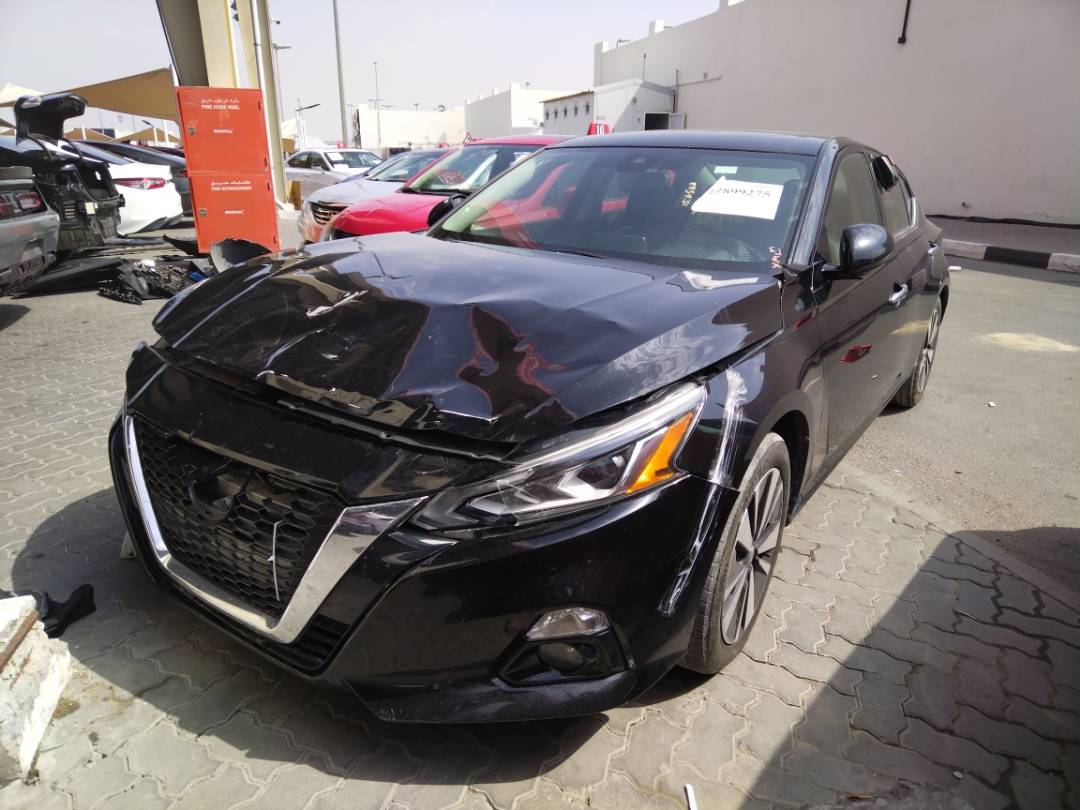 2019 NISSAN ALTIMA — 106633 Miles — Lot 37899275 - Marhaba Auctions Used Cars - Image 4