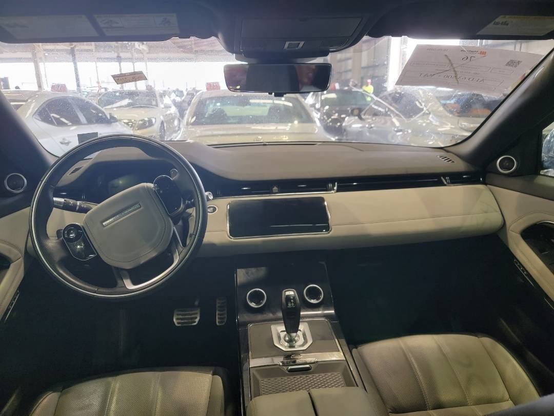 2020 LAND ROVER RANGE ROVER EVOQUE — 43951 Miles — Lot H032649 — Main - Marhaba Auctions Used Cars - Image 7