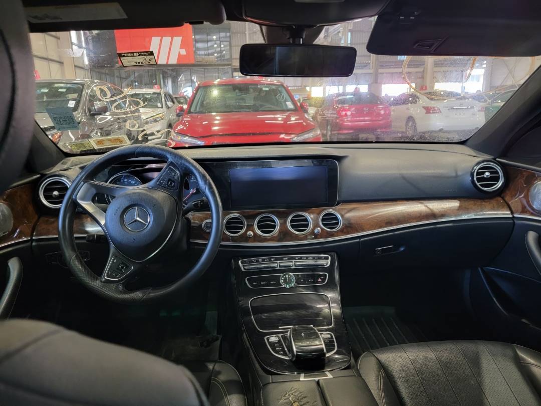 2017 MERCEDES BENZ E-300 — 78250 Miles — Lot B8HA036106 — Ind. 12 - Marhaba Auctions Used Cars - Image 7
