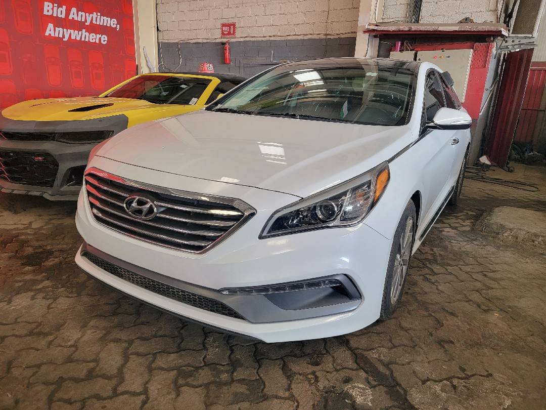 HYUNDAI SONATA SPORT
