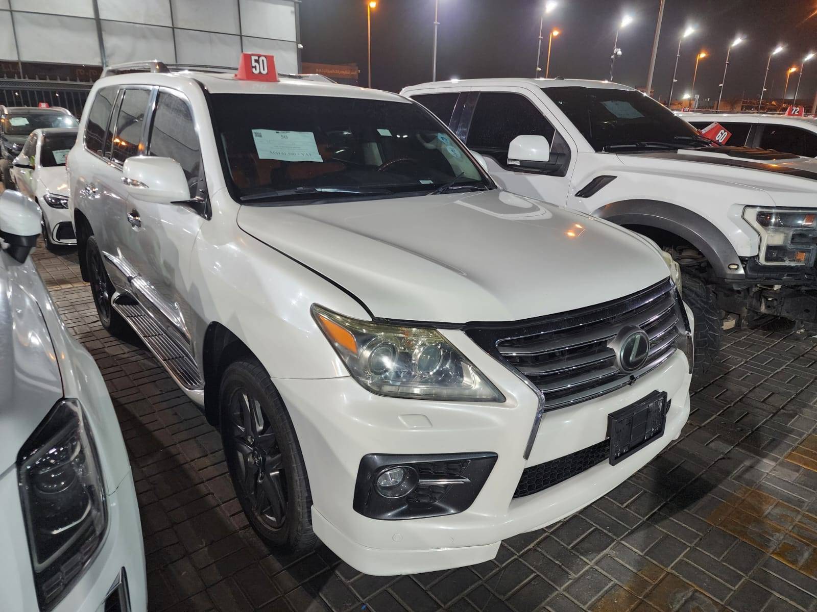 2012 LEXUS LX 570 — 349847 KM — Lot 084989 - Marhaba Auctions Used Cars - Image 5