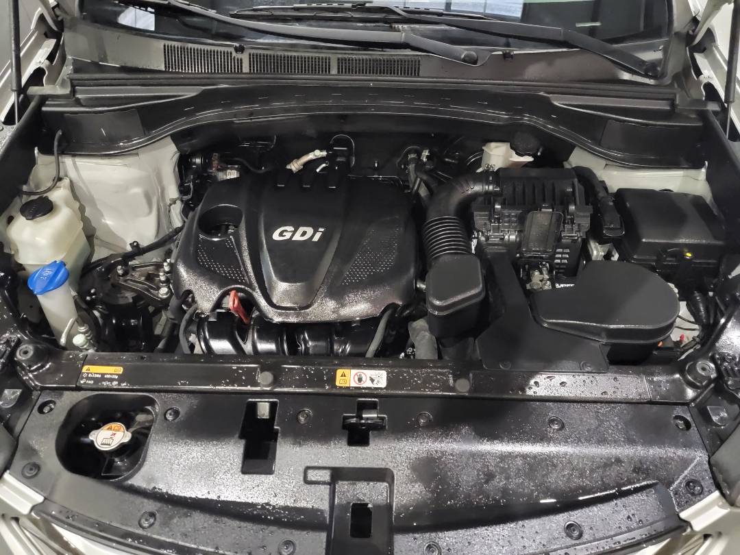 HYUNDAI SANTA FE SPORT 2015 - Marhaba Auction Used Cars - Image 9