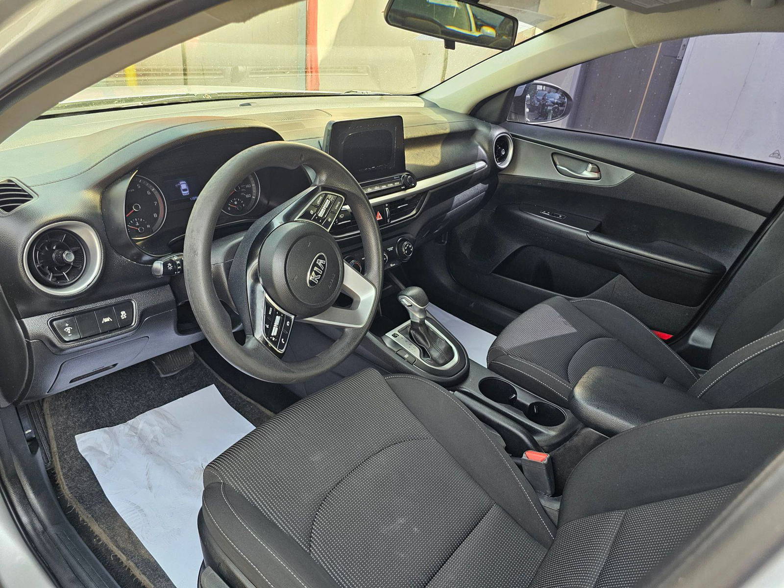 2020 KIA FORTE — 113741 Miles — Lot LE189349 — Main - Marhaba Auctions Used Cars - Image 8
