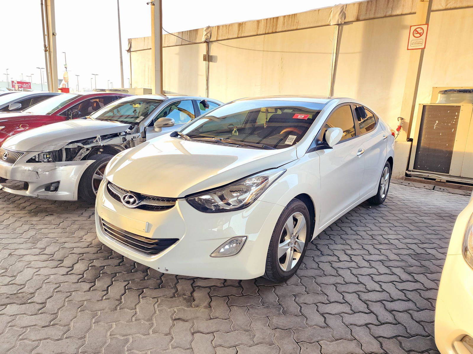 2012 HYUNDAI AVANTE — 128996 KM — Lot 299137 — Souq - Marhaba Auctions Used Cars - Image 4