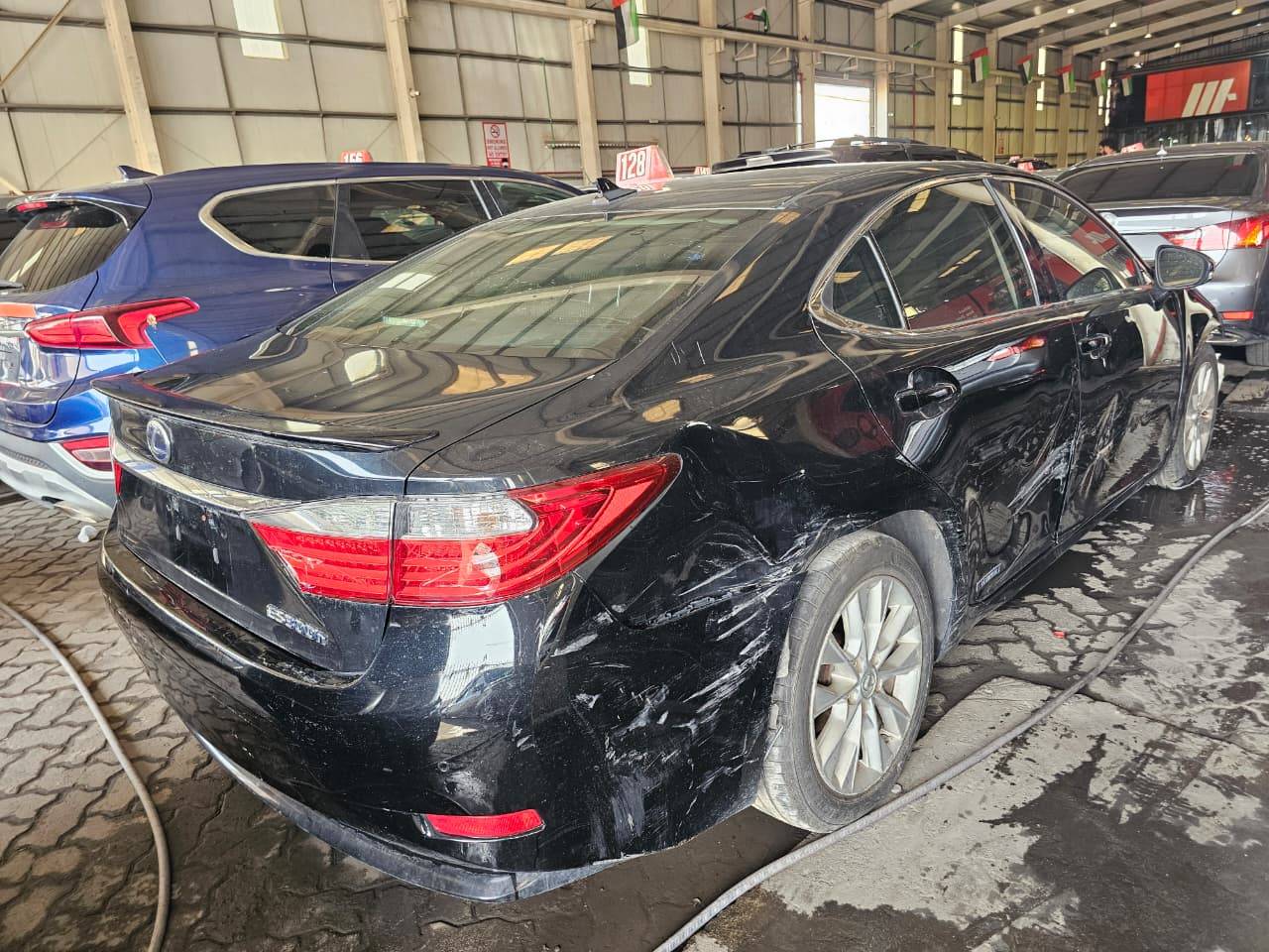 2014 LEXUS ES 300H — 244601 Miles — Lot G7E2073814 — Main - Marhaba Auctions Used Cars - Image 5