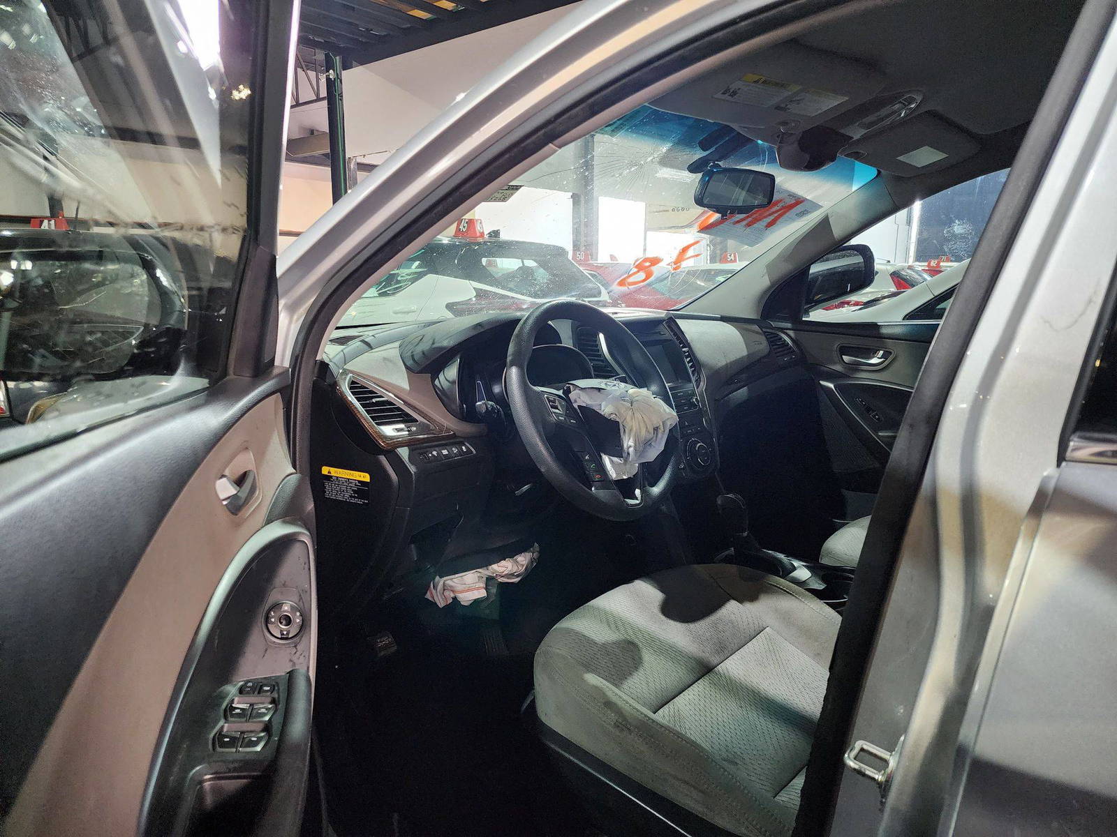 2018 HYUNDAI SANTA FE SPORT — 75268 Miles — Lot 541124 — Souq - Marhaba Auctions Used Cars - Image 9