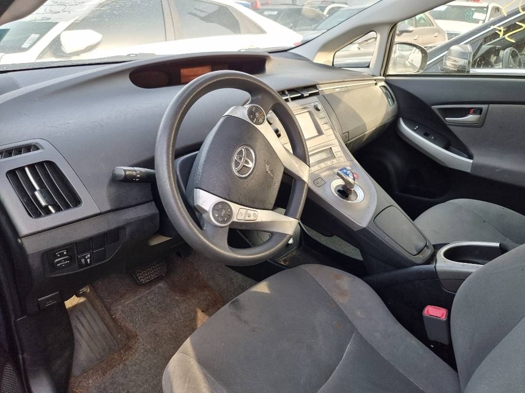 2013 TOYOTA PRIUS — 149046 Miles — Lot 42026403 — Ind. 12 - Marhaba Auctions Used Cars - Image 6