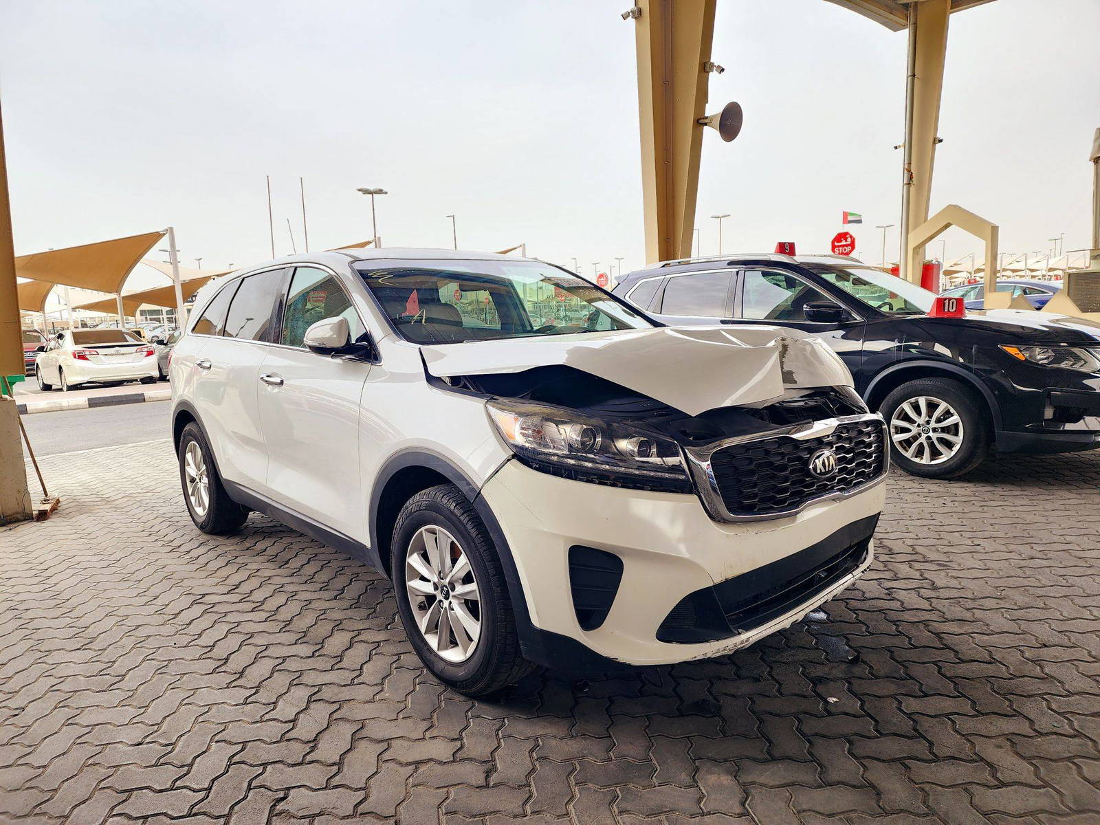 2019 KIA SORENTO — 66851 Miles — Lot 73513764 — Souq - Marhaba Auctions Used Cars - Image 4