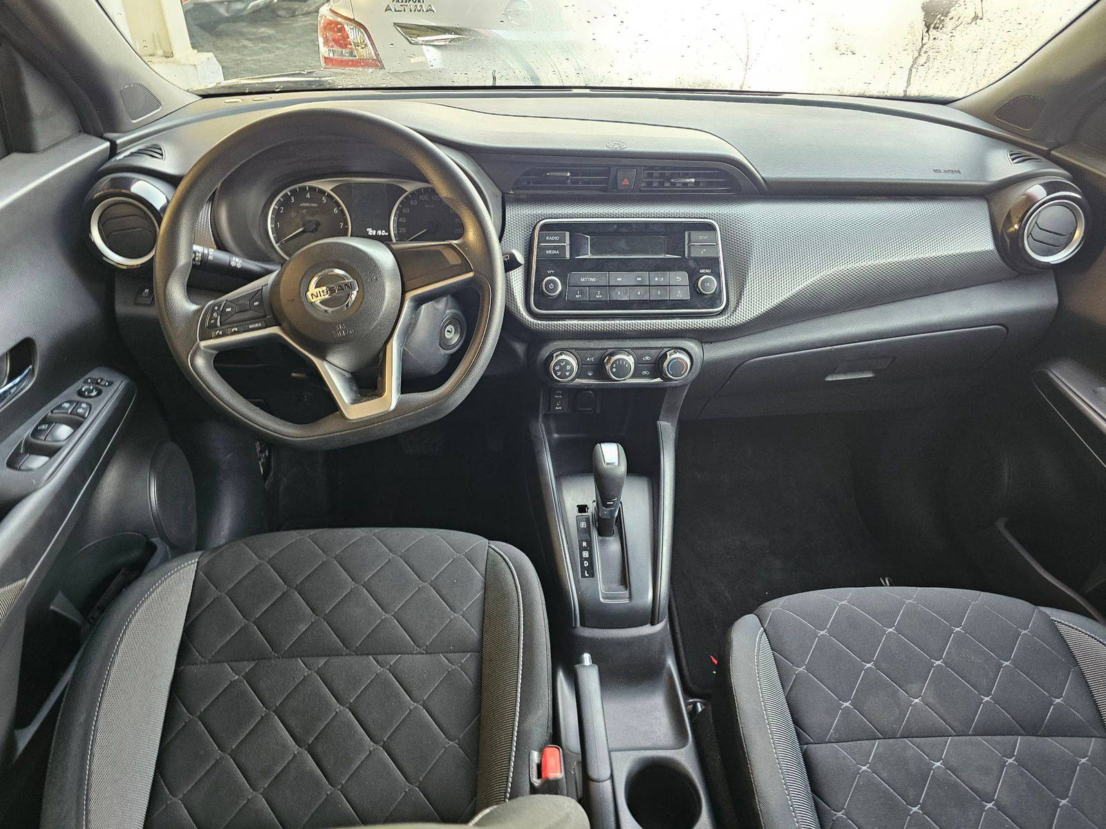 2020 NISSAN KICKS — 103150 KM — Lot L521352 — Souq - Marhaba Auctions Used Cars - Image 7