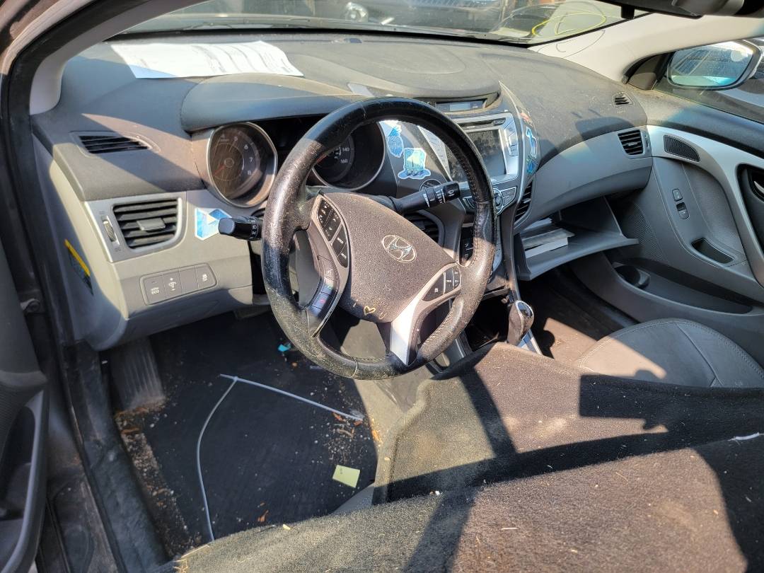 2012 HYUNDAI ELANTRA — 177794 Miles — Lot 69390623 - Marhaba Auctions Used Cars - Image 9