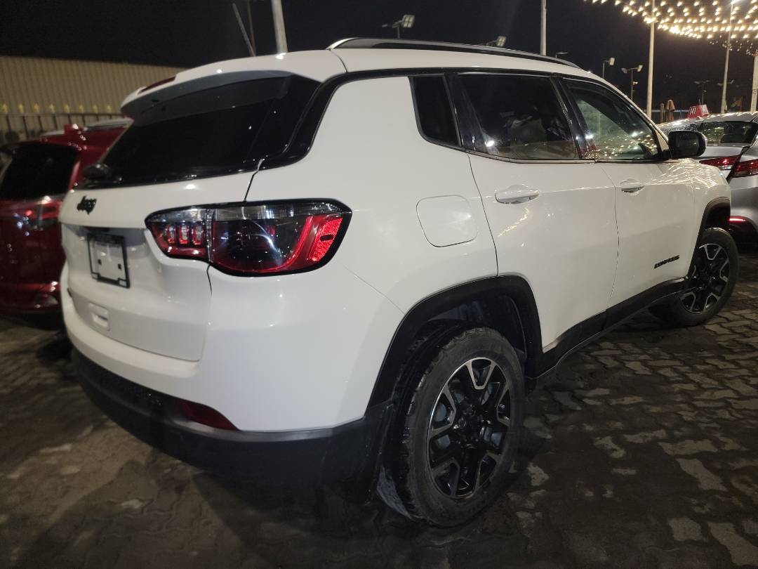 2021 JEEP COMPASS — 27353 Miles — Lot T538091 - Marhaba Auctions Used Cars - Image 4