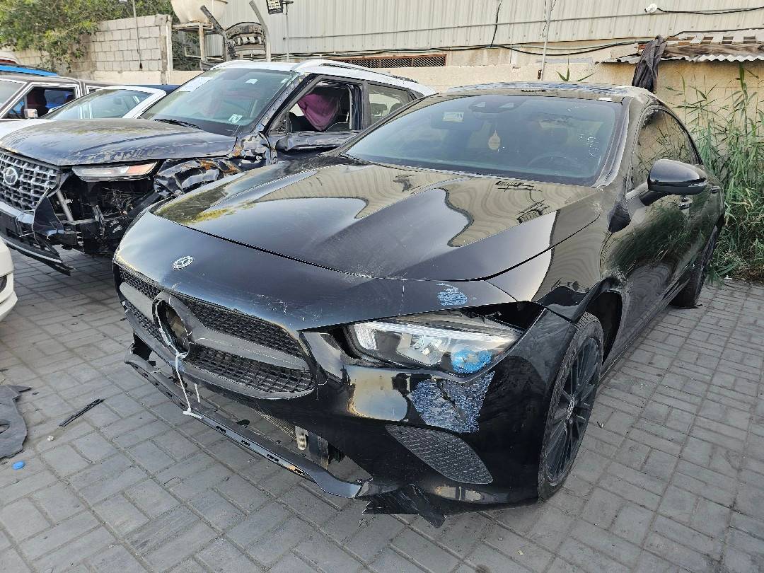 MERCEDES BENZ CLA 250
