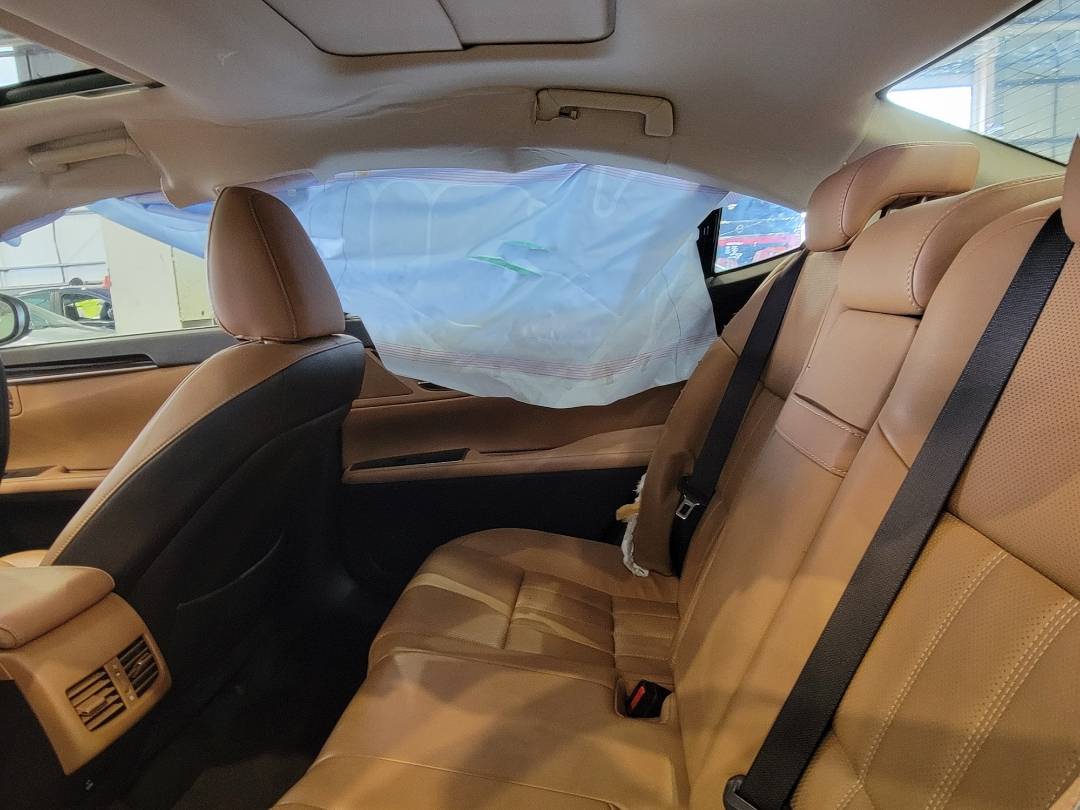 2016 LEXUS ES 350 — 109343 Miles — Lot GU008511 — Main - Marhaba Auctions Used Cars - Image 8