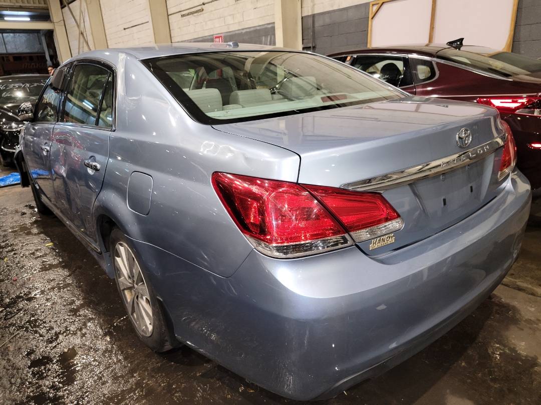 2011 TOYOTA AVALON — 208753 Miles — Lot 37626572 - Marhaba Auctions Used Cars - Image 3