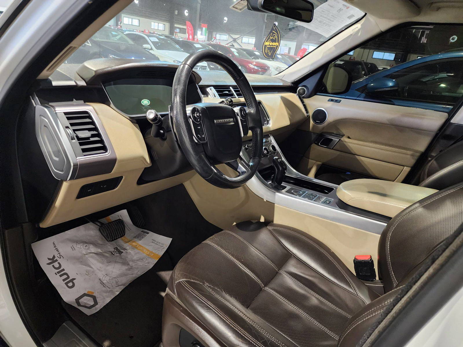 2016 RANGE ROVER SPORT — 161967 KM — Lot 53346 — Al Quoz - Marhaba Auctions Used Cars - Image 11