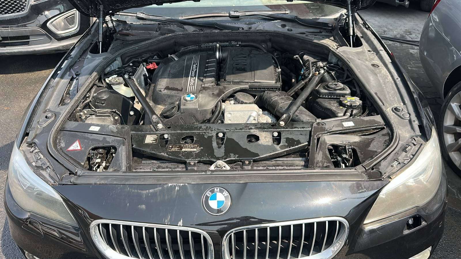 2015 BMW 523i — 114985 Miles — Lot FD542620 — Souq - Marhaba Auctions Used Cars - Image 12