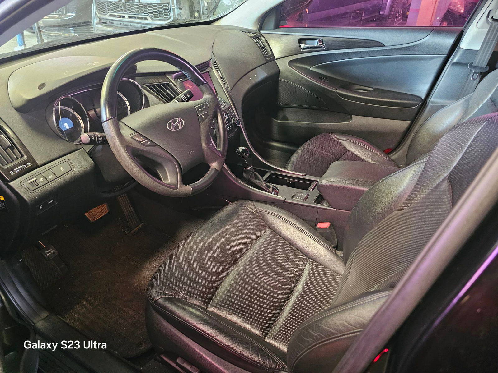 HYUNDAI SONATA 2012 - Marhaba Auction Used Cars - Image 8