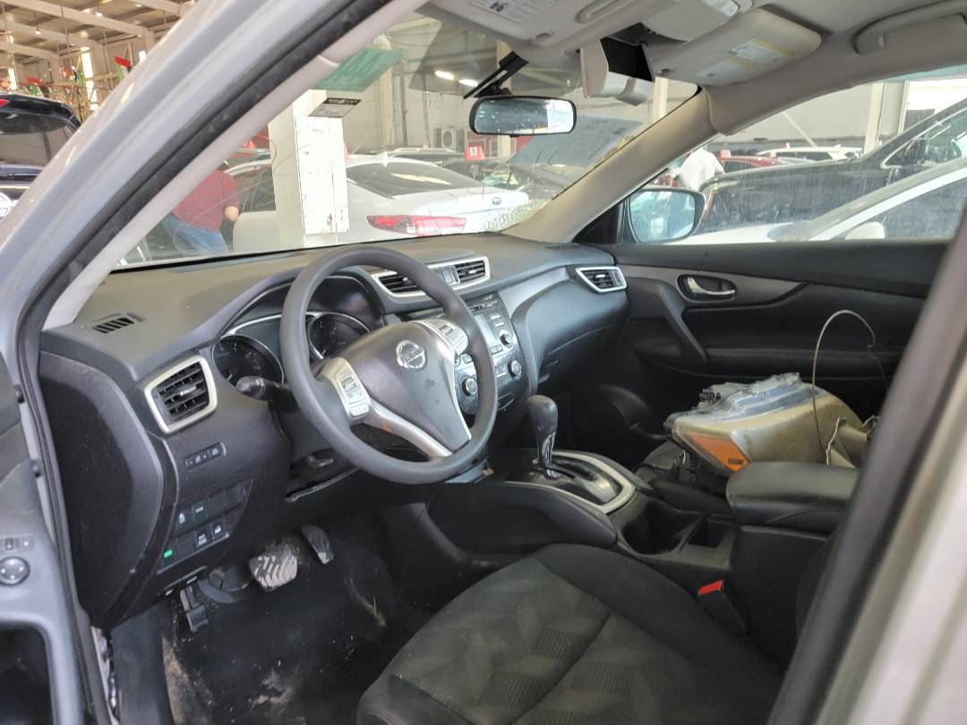 2015 NISSAN ROGUE — 143634 Miles — Lot C838803 — Souq - Marhaba Auctions Used Cars - Image 6