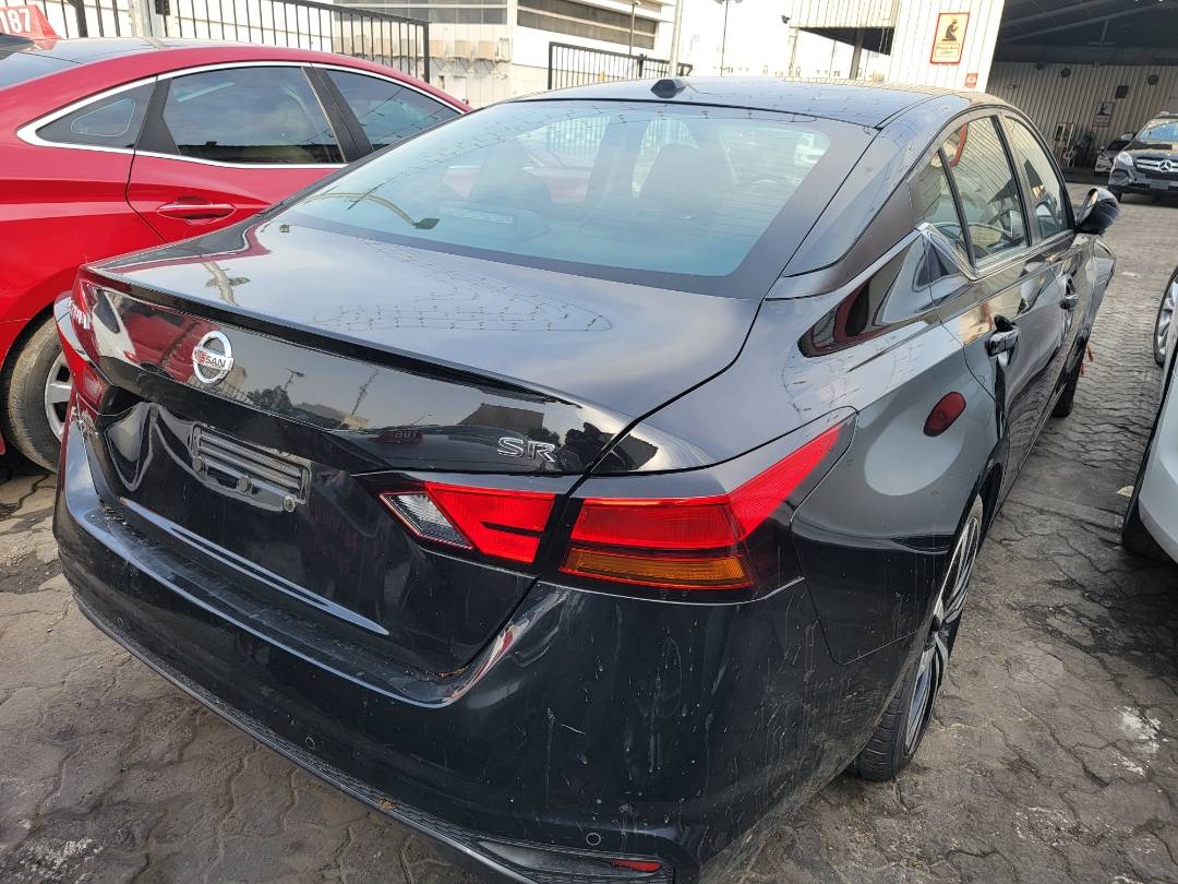 2021 NISSAN ALTIMA — 85625 Miles — Lot 306742 — Souq - Marhaba Auctions Used Cars - Image 3