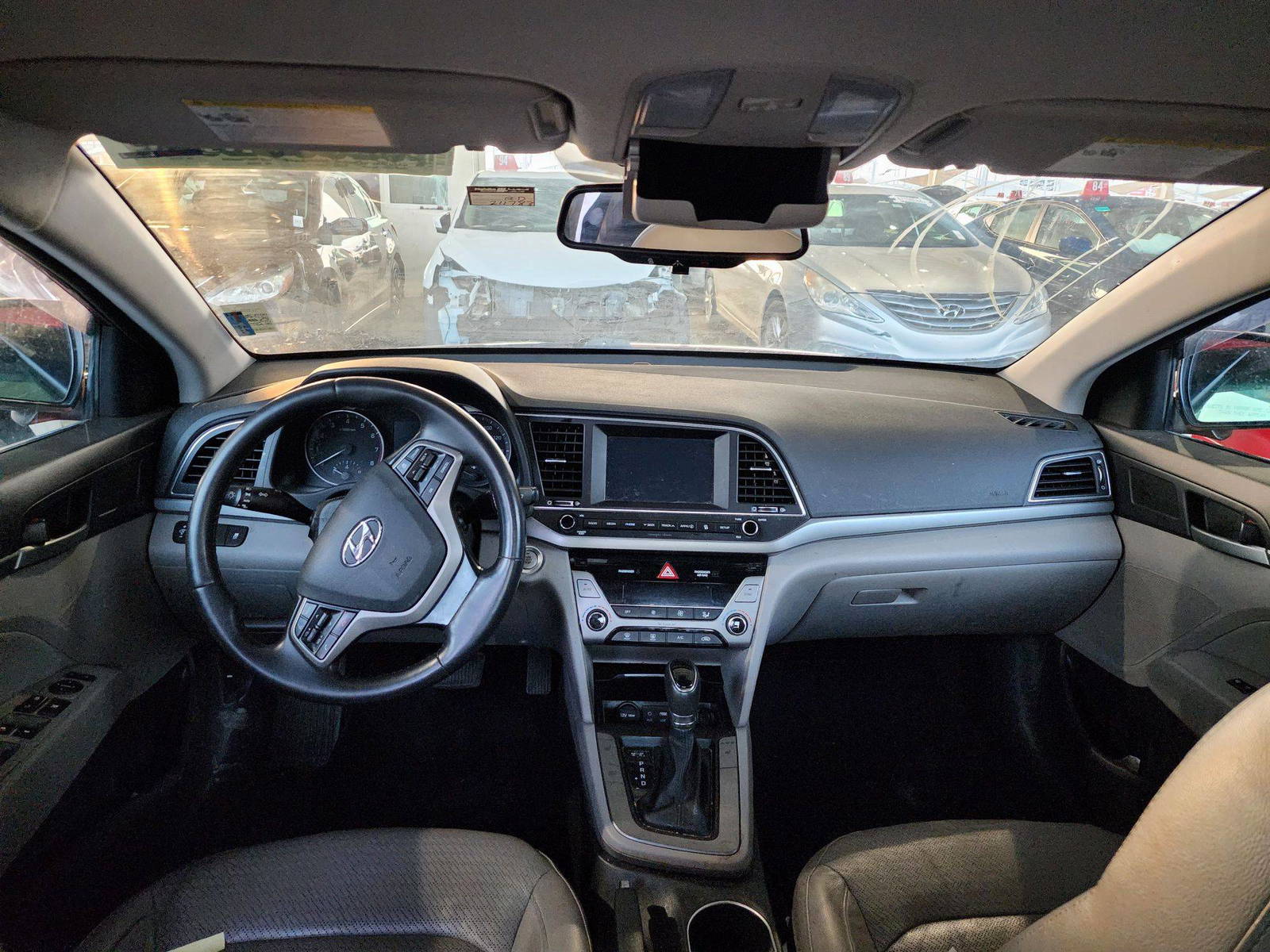 2017 HYUNDAI ELANTRA — 256566 Miles — Lot 52332864 — Souq - Marhaba Auctions Used Cars - Image 7