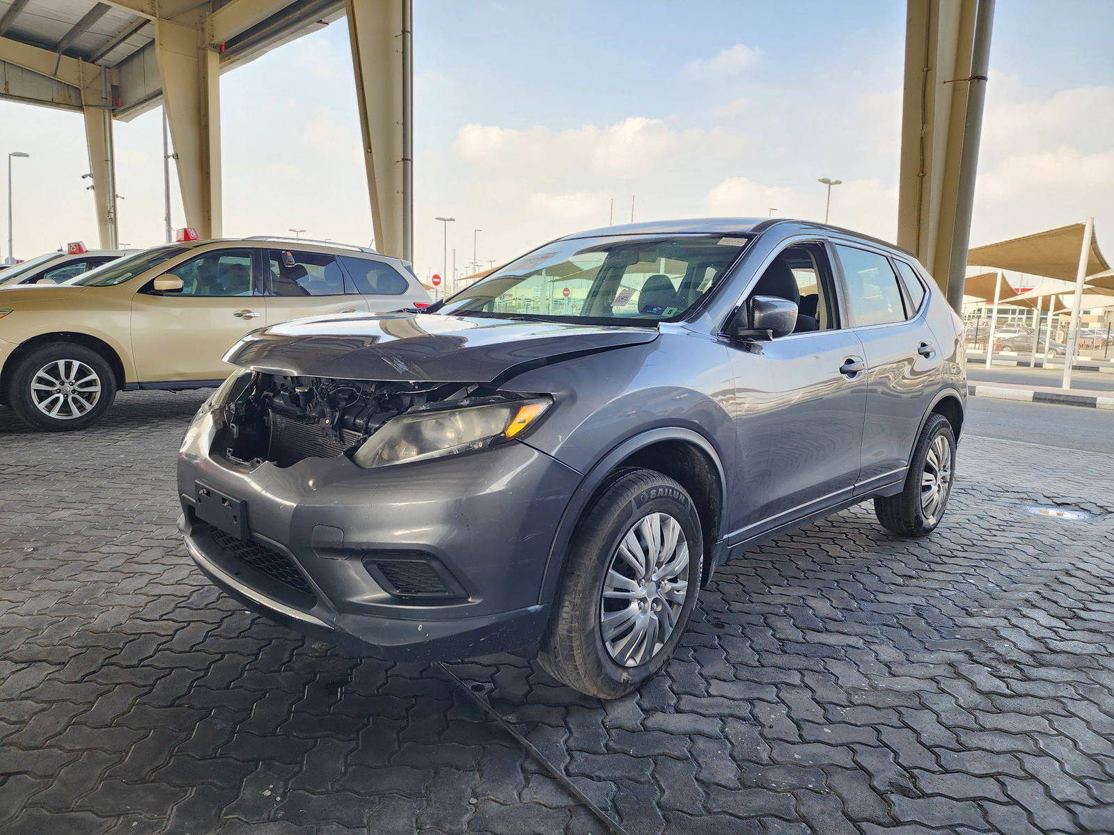 2016 NISSAN ROGUE — 168129 Miles — Lot V8GC911131 — Souq - Marhaba Auctions Used Cars - Image 5