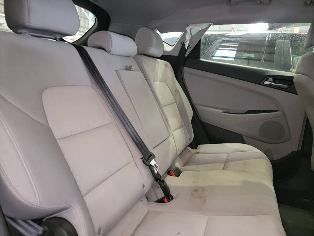 2017 HYUNDAI TUCSON — 44022 Miles — Lot HU550471 - Marhaba Auctions Used Cars - Image 5