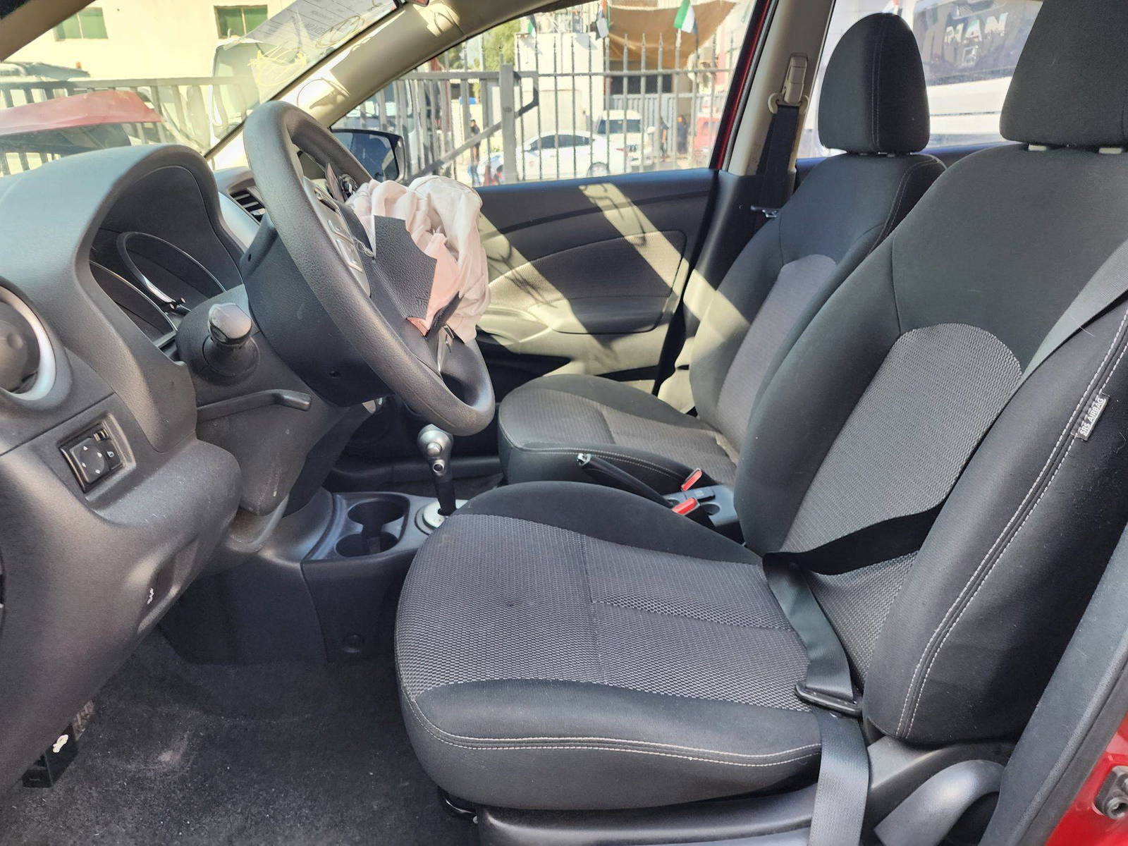 2015 NISSAN VERSA — 73980 Miles — Lot 67494154 — Al Quoz - Marhaba Auctions Used Cars - Image 9