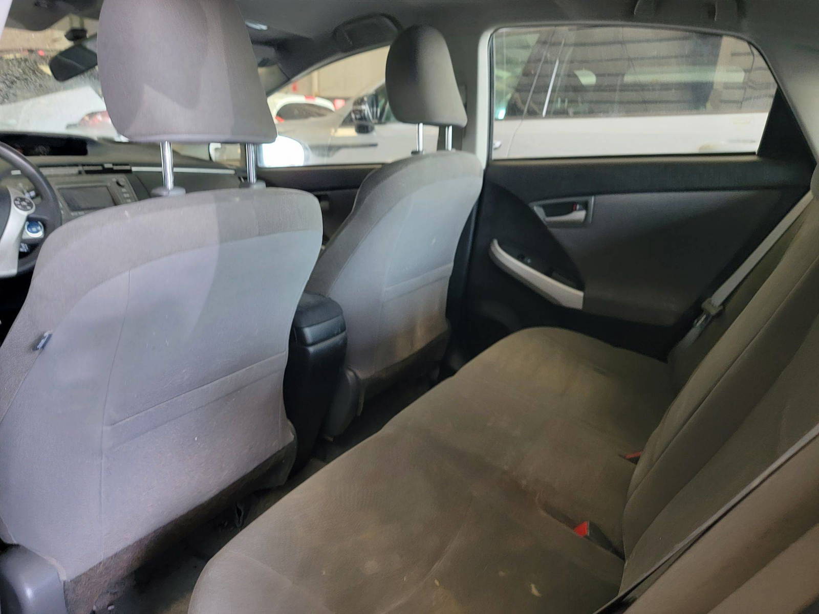 TOYOTA PRIUS 2015 - Marhaba Auction Used Cars - Image 7